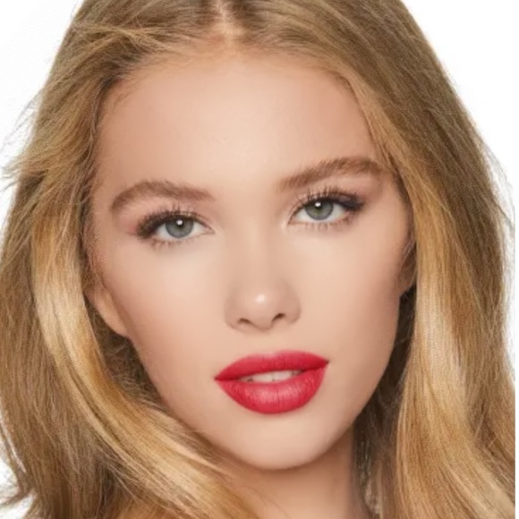 NIB✅C.Tilbury Hot Emily - Picture 9 of 11